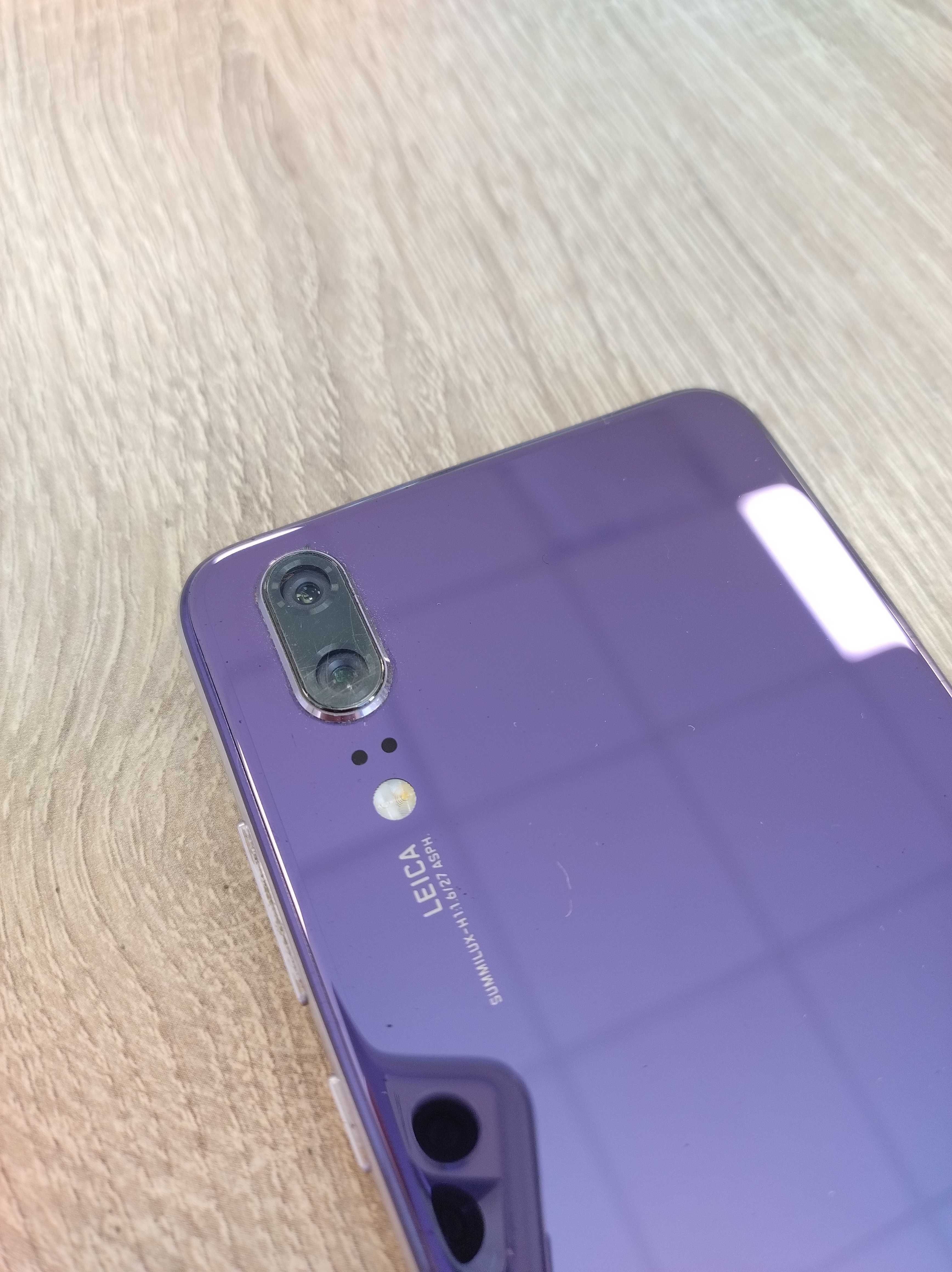 Продавам Huawei P20 EML-L29 - 64GB Dual Sim