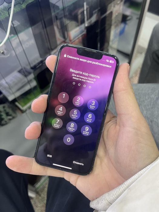 Продается айфон 13 мини