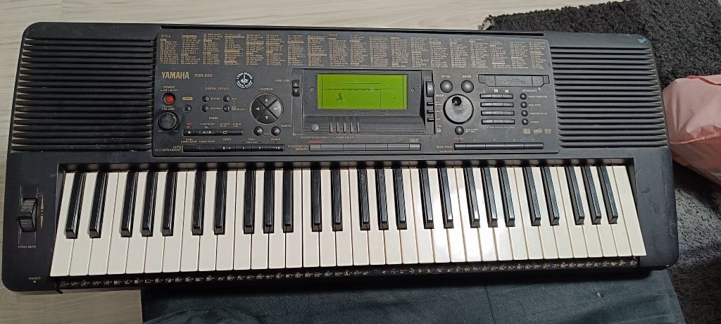 Клавиатура YAMAHA PSR-620