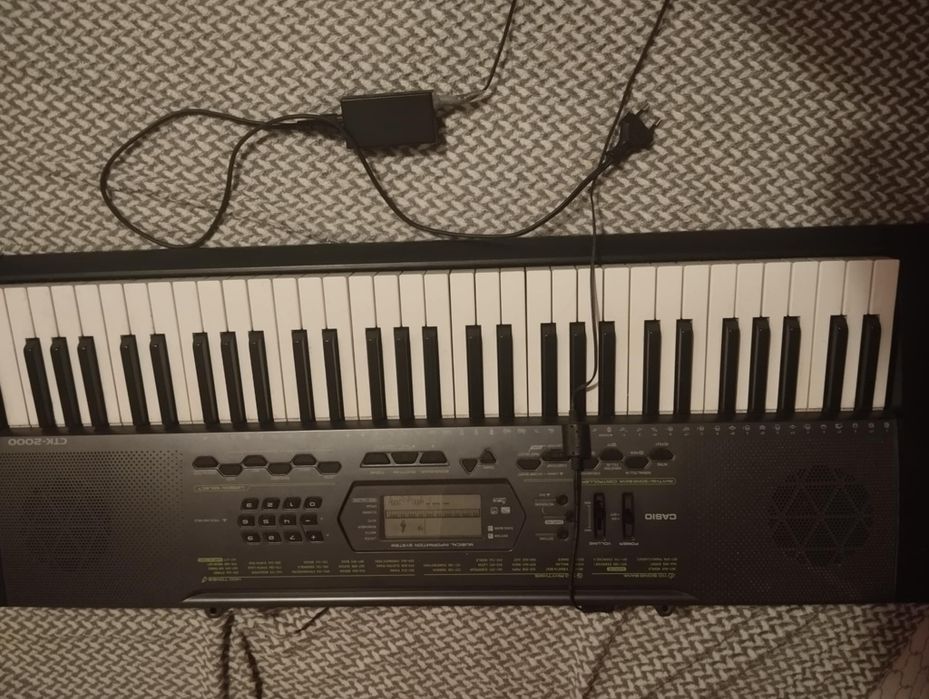 Casio ctk 2000 синтезатор / йоника / пиано