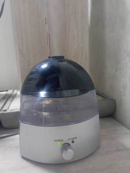 Продается увлажнитель воздуха
