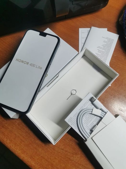 Honor 400 Lite NOU schimb/vând