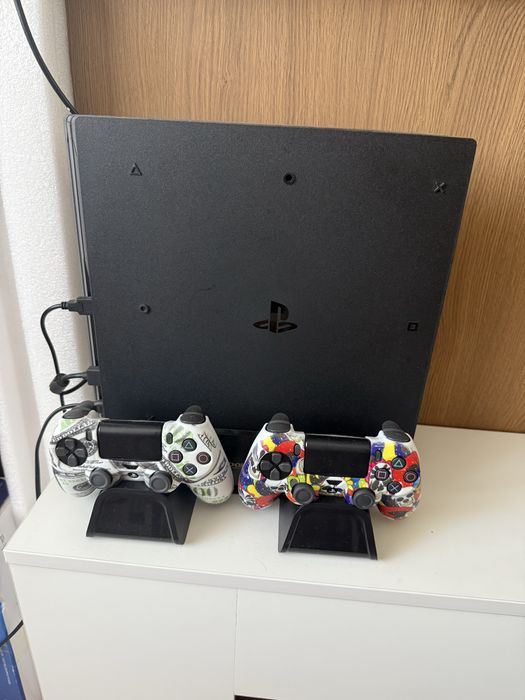 PLS 4 Sony  срочно  торг !