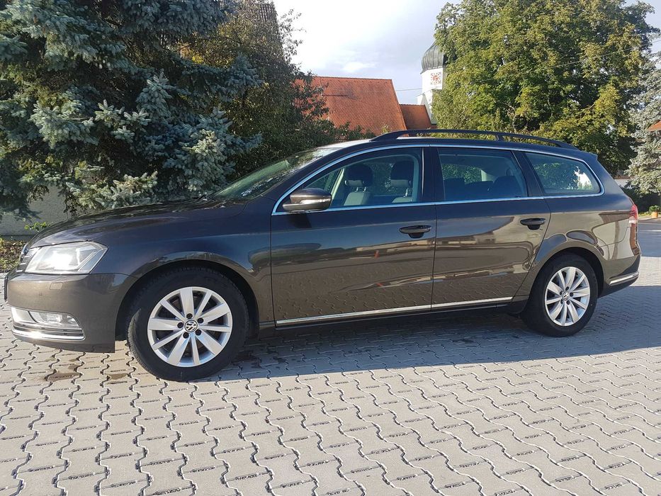 Passat alltrack b7 2013 2.0 tdi sau schimb cu Multivan