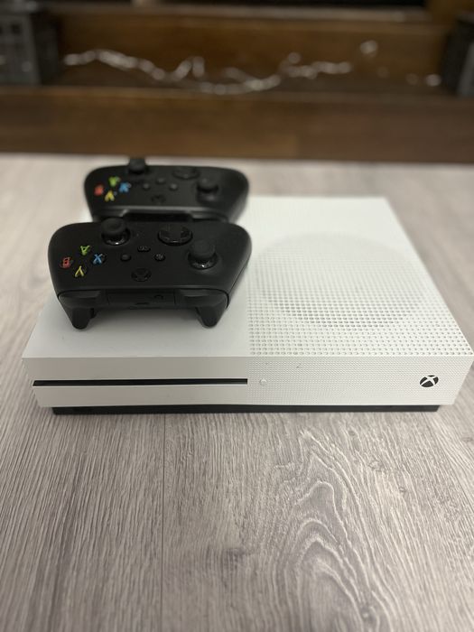 XBOX ONE S 1TB Impecabil