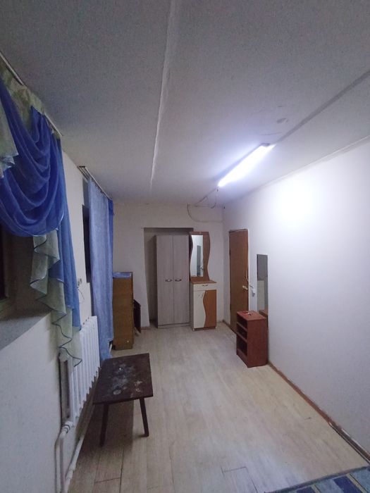 Сдаётся комната в общежитии.