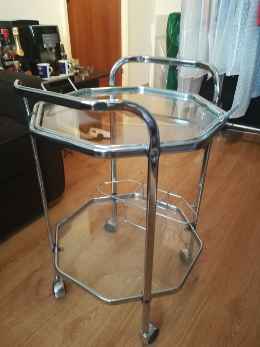 Bar din sticla si otel cromat