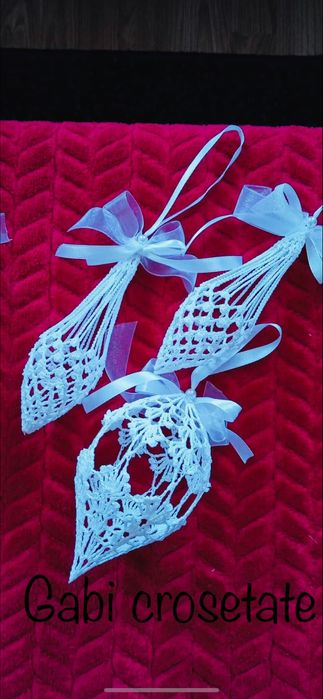 Globuri crosetate,disponibile 5 buc,se refac pe comanda