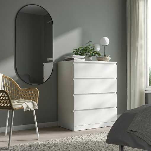 2 броя скрин MALM от IKEA с 4 чекмеджета
