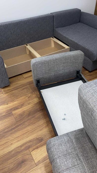 Canapea extensibila coltar 3 locuri