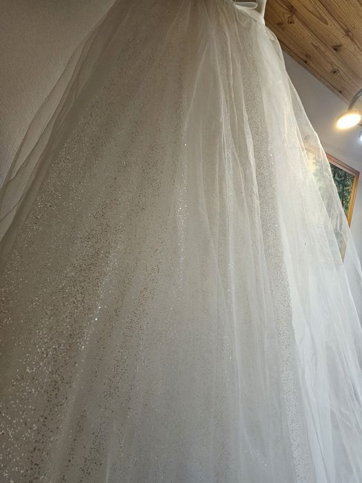 Vand rochie de mireasa