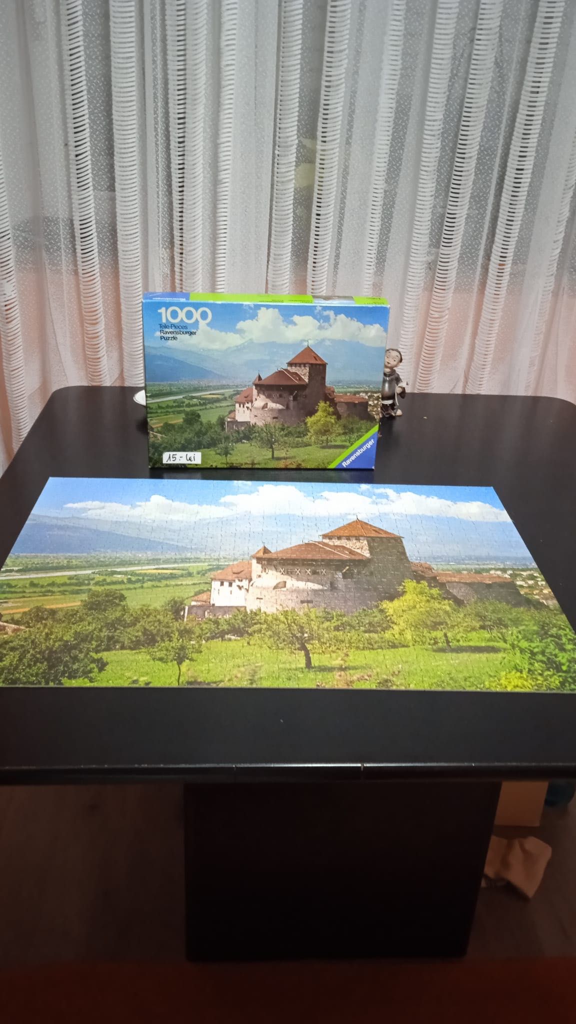 Puzzle cu 1000 și 2000 piese.