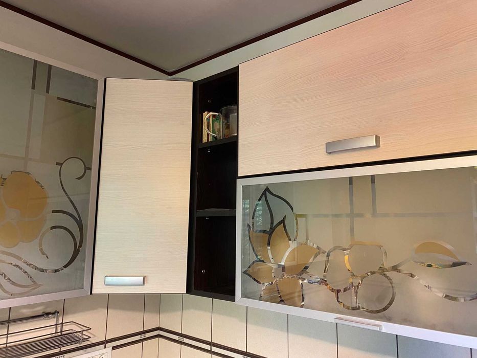 Bucatarie completa inclusiv accesorii electrice