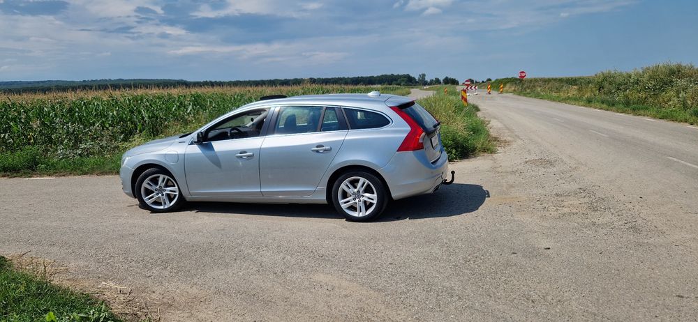 Volvo v60 plug in hybrid