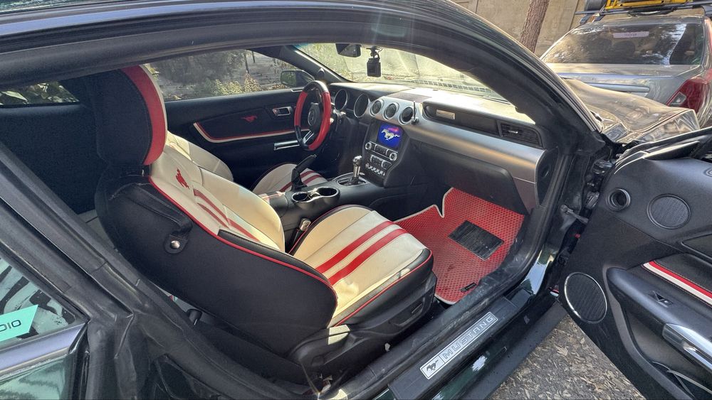 Ford Mustang GT500 shelby EcoBoost 2.3 turbo 2021г 40.000миль