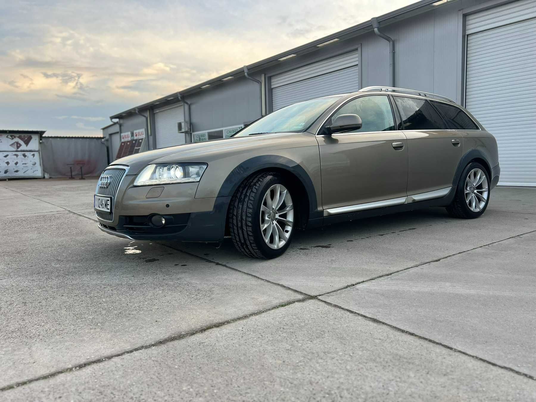 СПЕШНО! Audi A6 Allroad 3.0 TDI