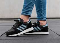 Дамски маратонки Adidas номер 39