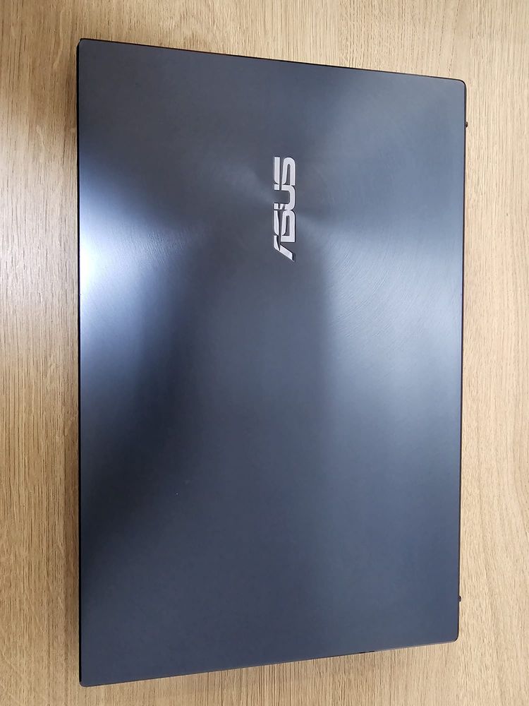 Laptop asus zenbook 14 ux425ia amd ryzen 7