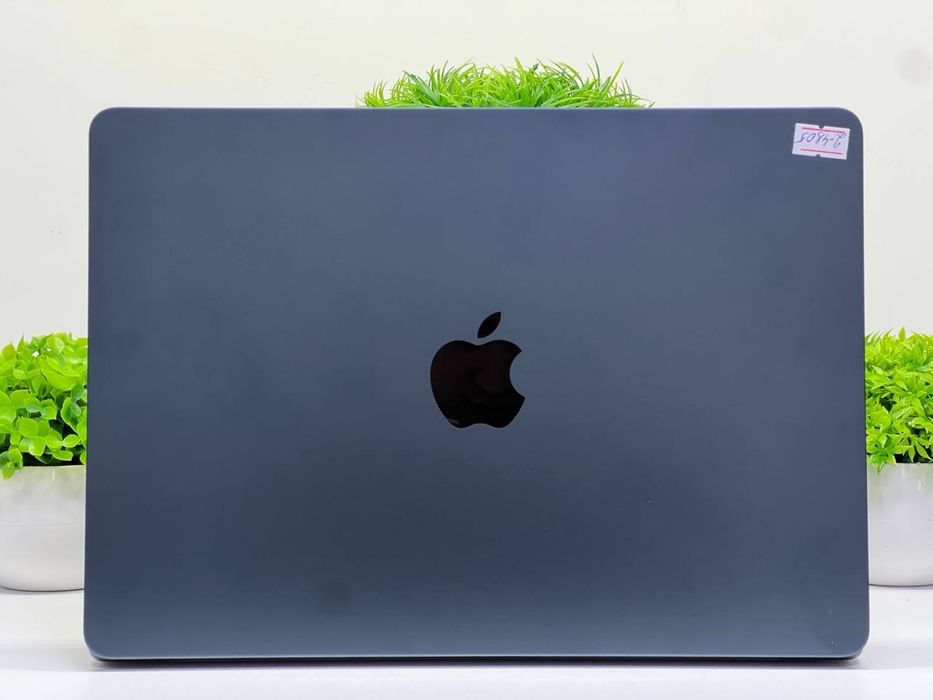 Macbook Air M2 2022