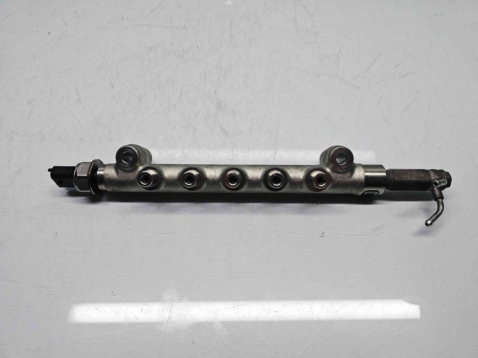 Rampa injectoare Opel Astra J [Fabr 2009-2015] 55570022 1.6 cdti B16DT
