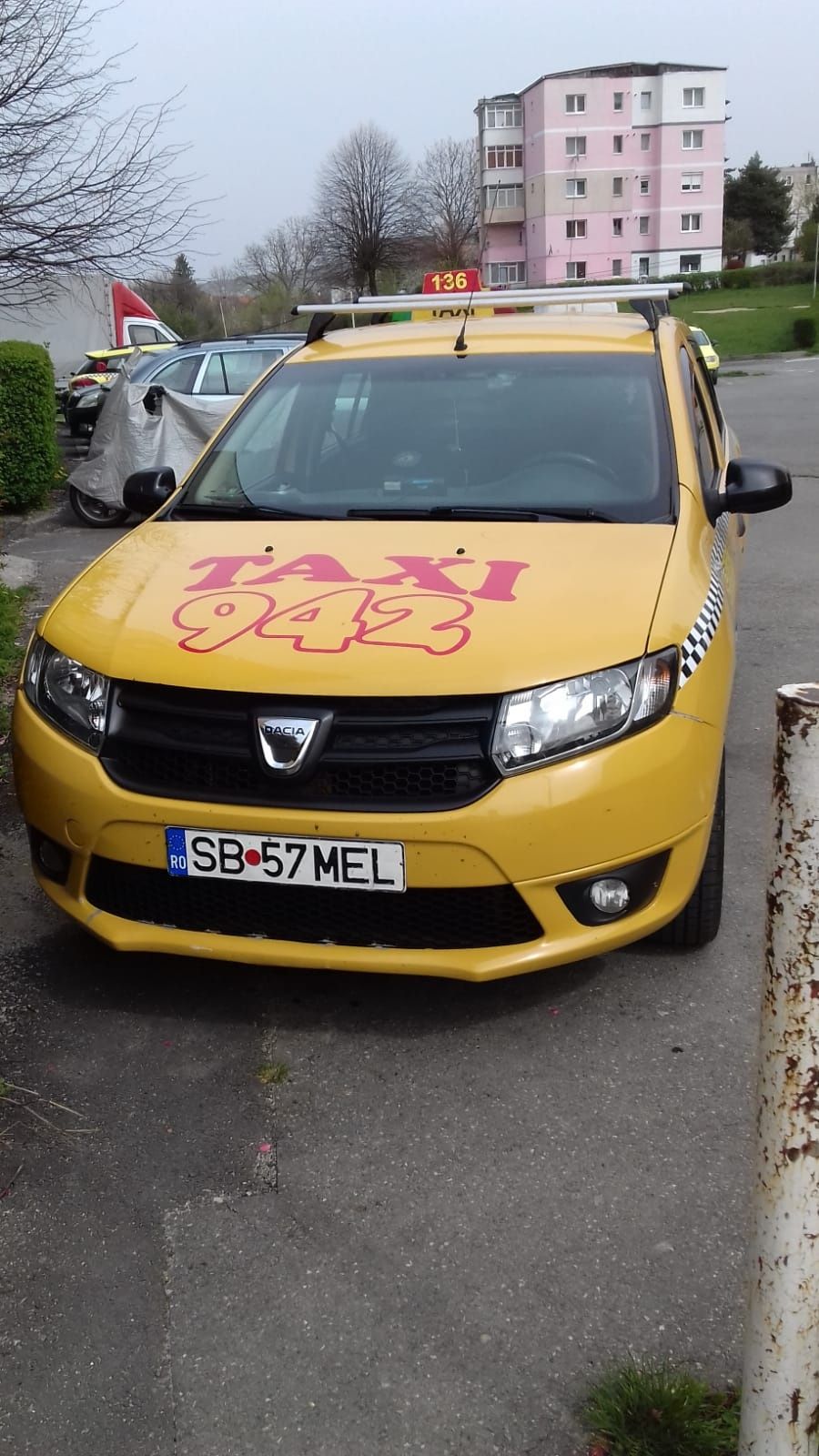 Vând masini taxi