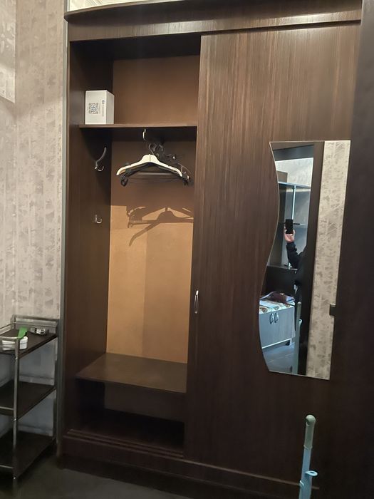 Прихожая б/у.