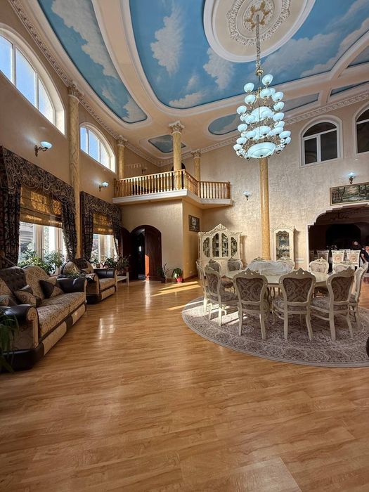 Продается шикарный дом в центре Луначарского ул.Шуртепа