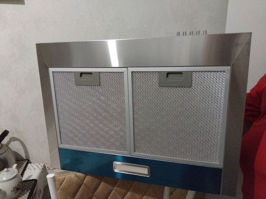 Продам новую вытяжку