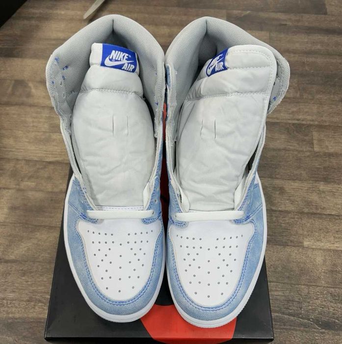*NEW* Jordan 1 Hyper Royal - livrare cu verificare