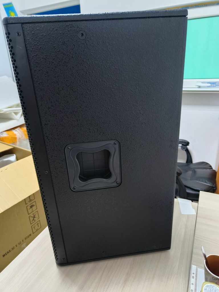 Electro-voice TX1152