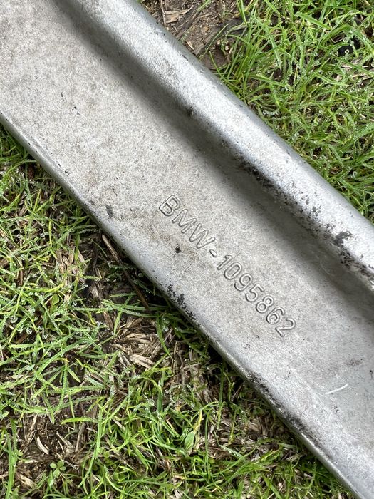 Теглич за BMW e46