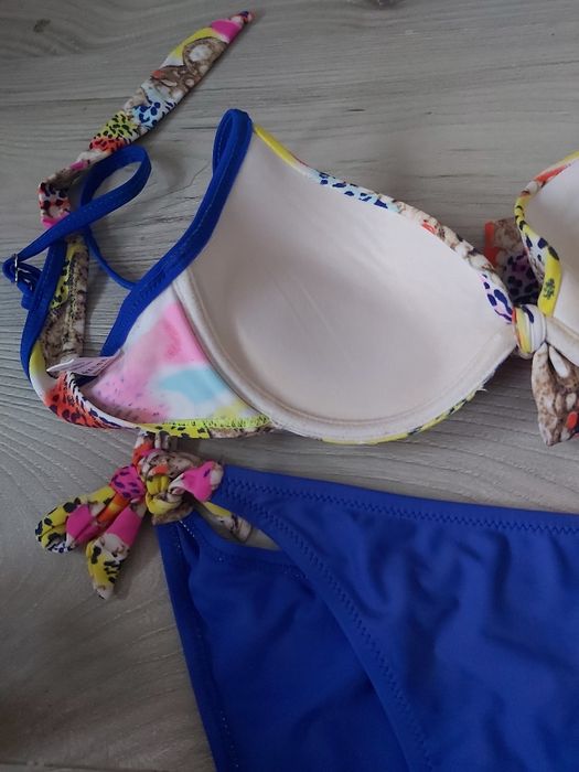 Costum de baie push up