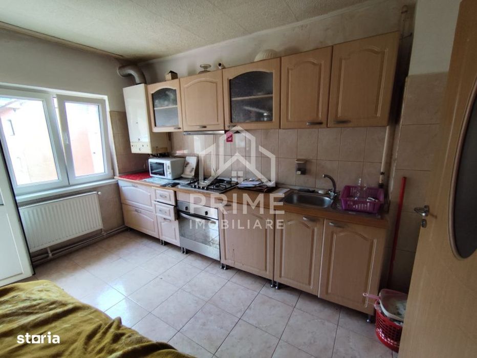 Apartament 3 camere, 87 mp, zona Cugir