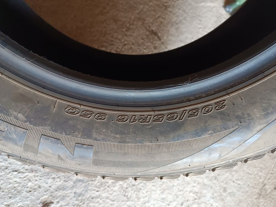 Продам зимние шины