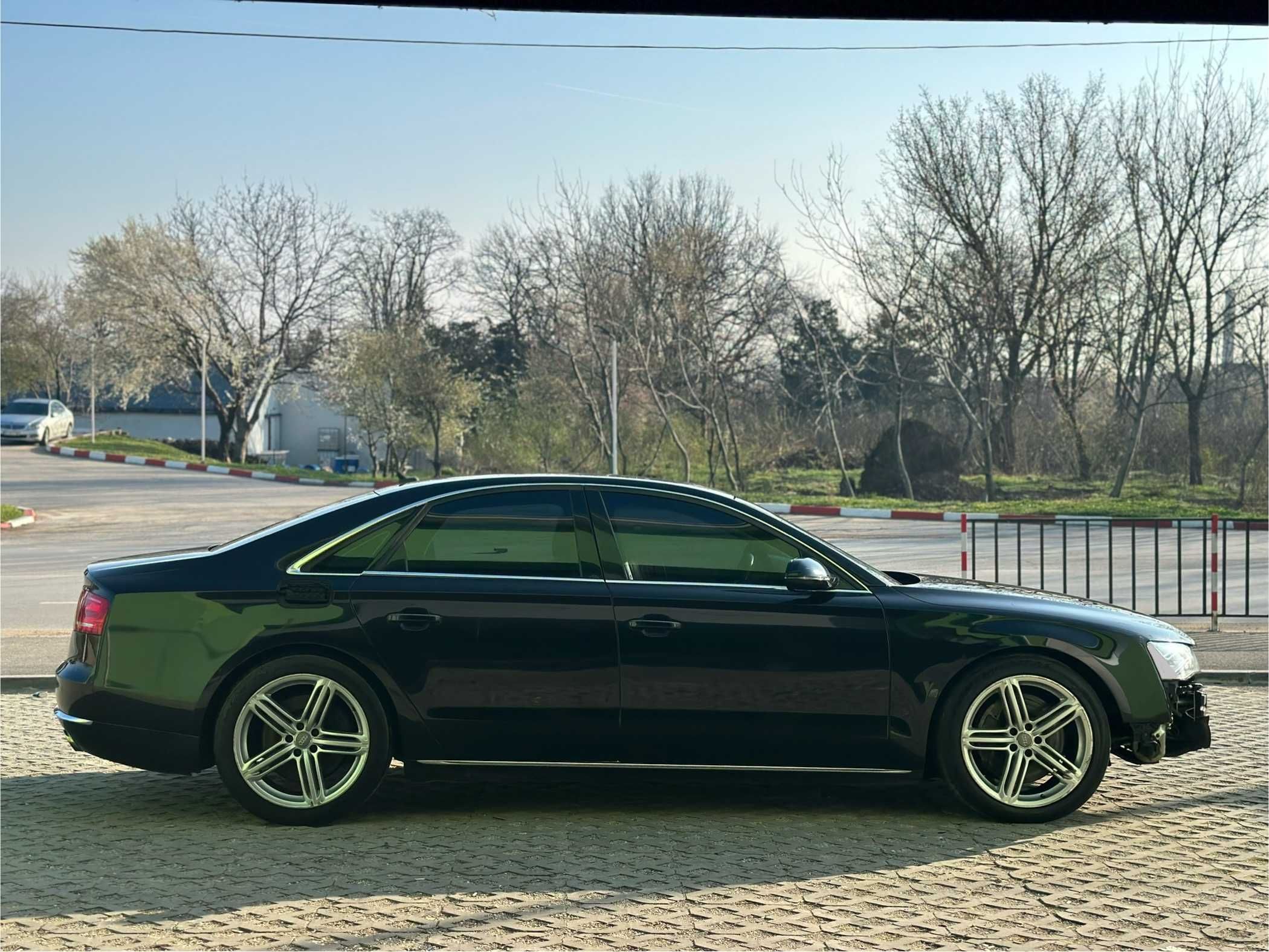 Audi A8 4.2FSI На Части