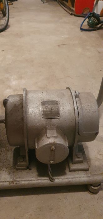 Generator vechii.