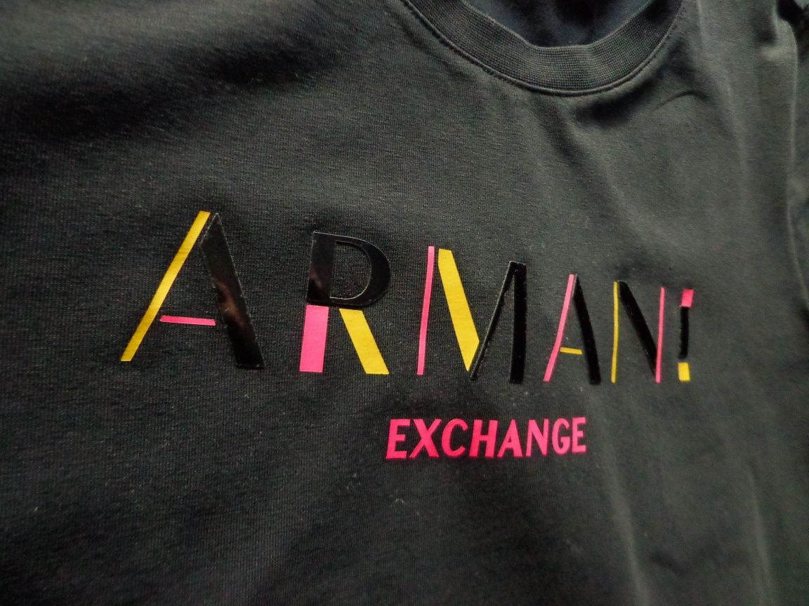 Дамска тениска  Armani Exchange Black T-shirt with fuchsia logo