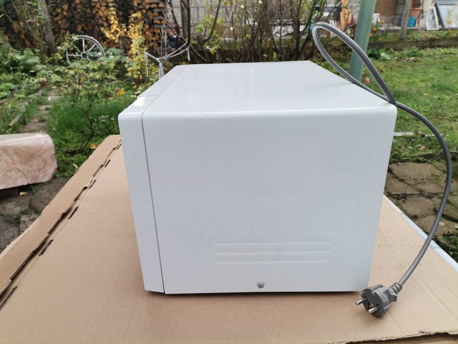 Микровълнова фурна Samsung ME73A