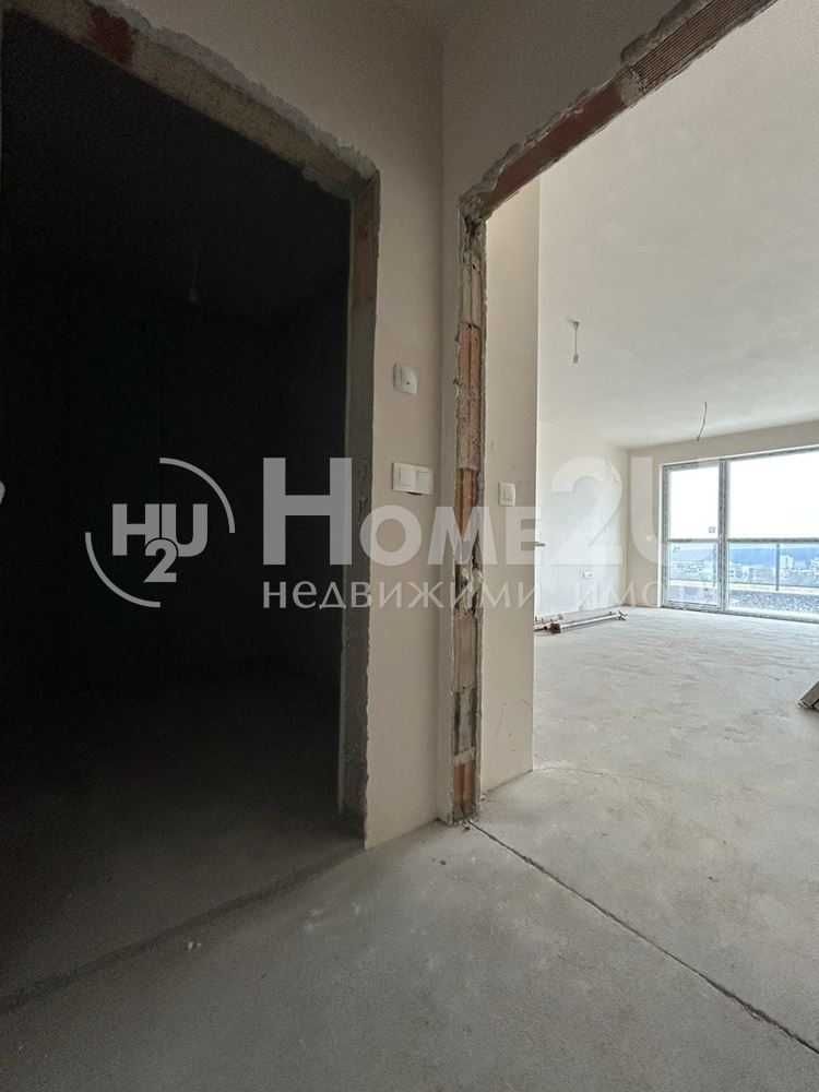 Продава се Тристаен апартамент в Варна, Цветен квартал - 97 кв.м за 1815 €/кв.м - Снимка #5