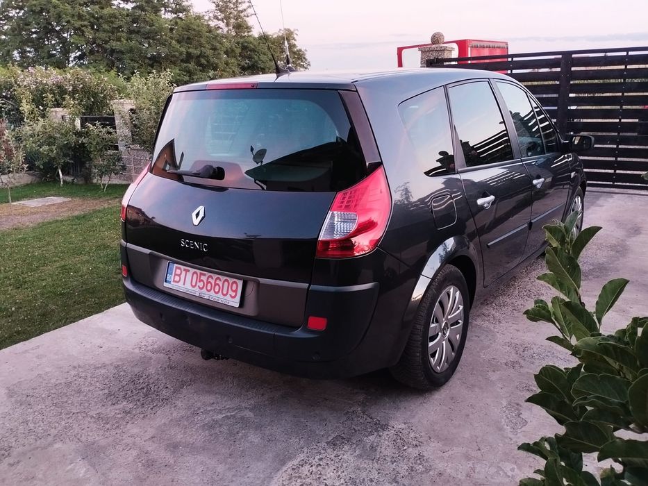 - Renault grand scenic 
An 2007 
Motor 2.0 cp 150
Cutie manuala 6+1
Se
