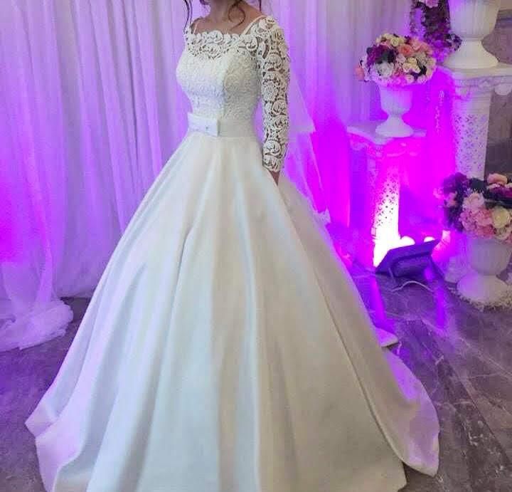 Свадебное платье