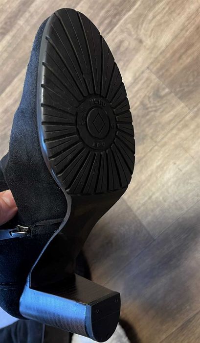 Сапожки Vero Moda 39 размер