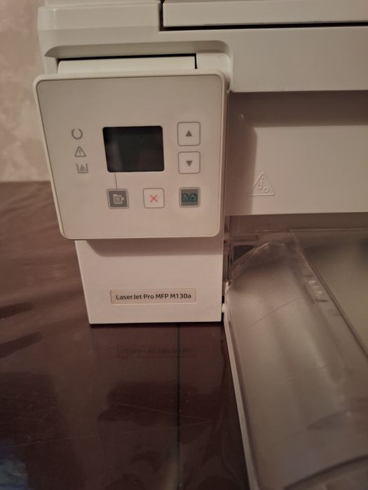 Продаю рабочий принтер HP Laserjet Pro MFP M130a недорого!