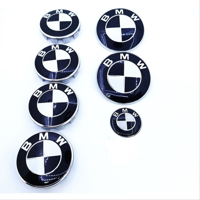 Set 7 embleme alb negru BMW capota portbagat volan si jante