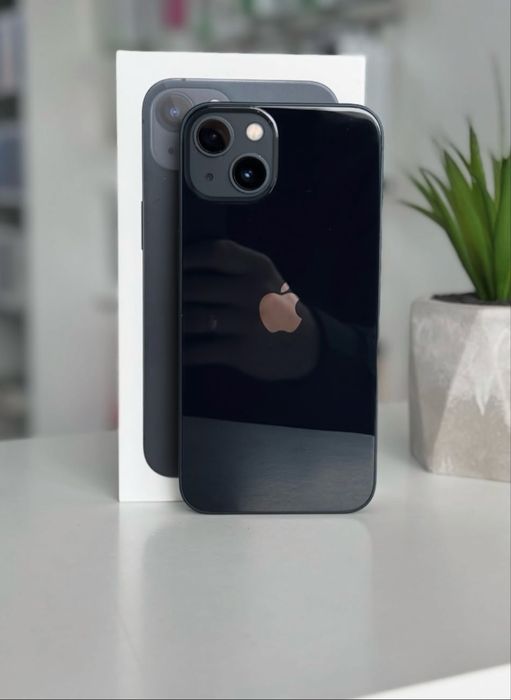 Айфон 13 Новый 100% акум