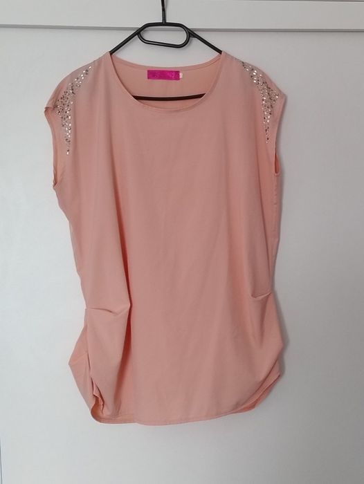 Bluza lungă  elegantă cu strasuri aplicate