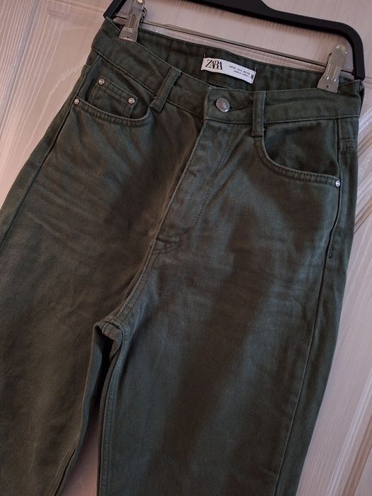 Тъмно зелени дънки Zara