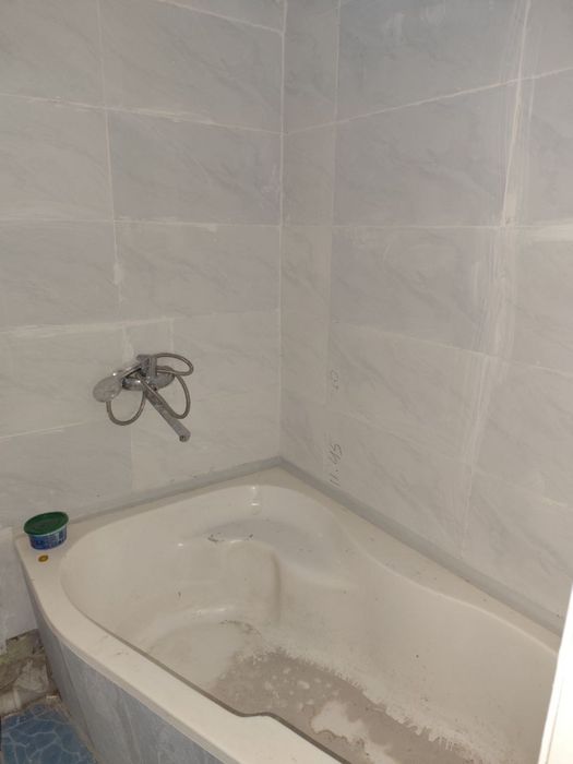 Чиланзар 13.  1 комнатная 2 х 6 балкон с ремонтом