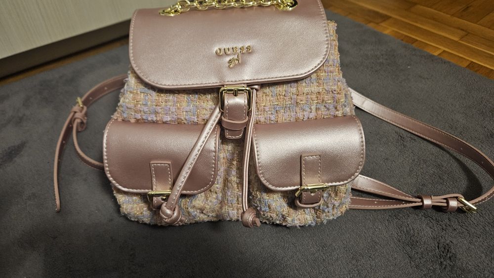 Чантa      Guess