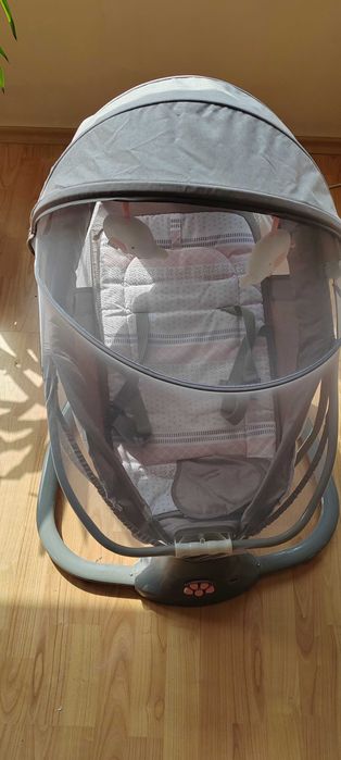 Електрическа люлка-шезлонг Cangaroo